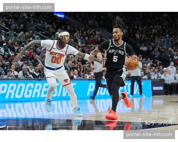 尼克斯豪取八连胜 季后赛直接晋级区地位稳固 尼克斯豪取八连胜 季后赛直接晋级区地位稳固